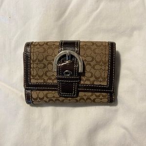 Coach Vintage Tri-Fold Signature Logo Wallet